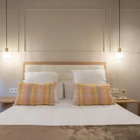 Del Mar بيت ضيافة 4*